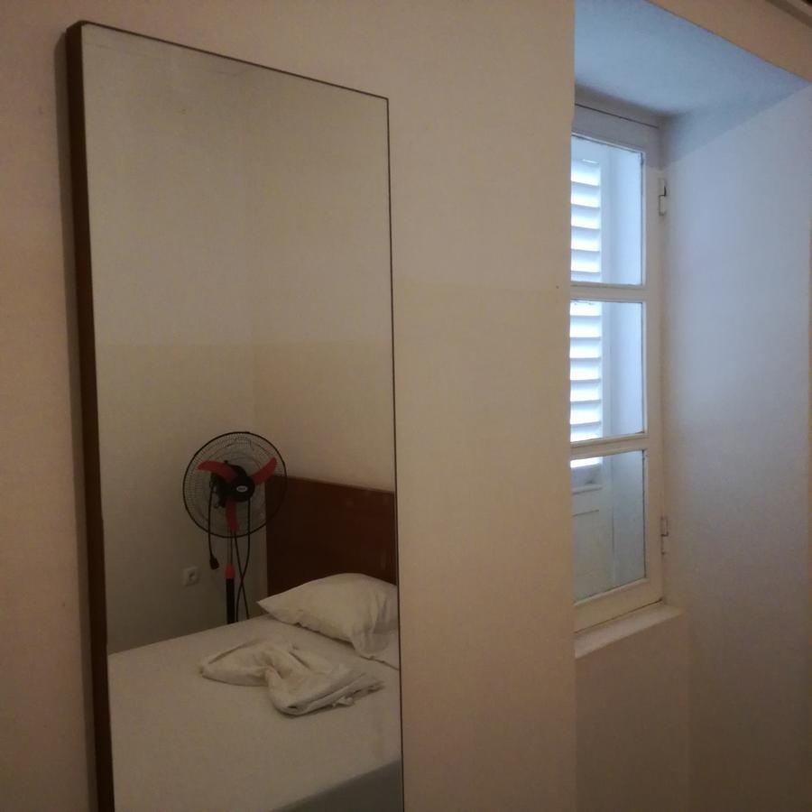Morabeza Kriol Hostel Praia Exteriör bild